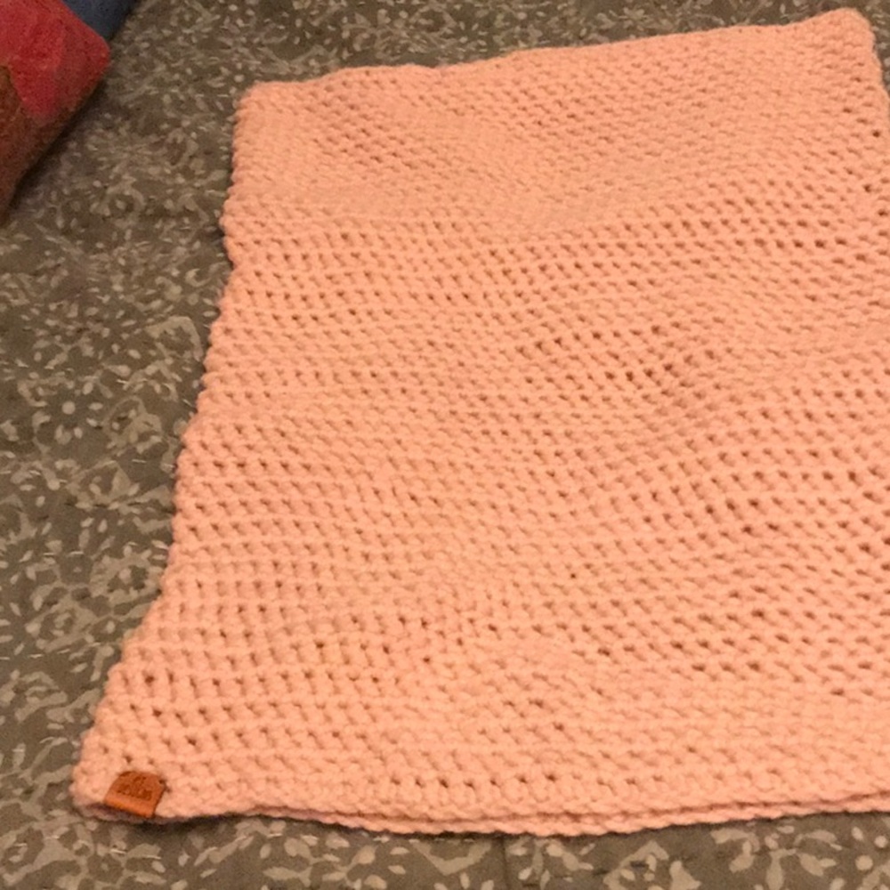 Chunky pink merino snood/ scarf.